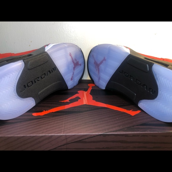 ⚠️SOLD⚠️Air Jordan 5 Retro “Raging Bull” - Picture 7 of 10